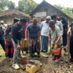 Tak Ambil Untung dari MBG, Haji Her Bangun Rumah untuk Warga Miskin di Bangkalan